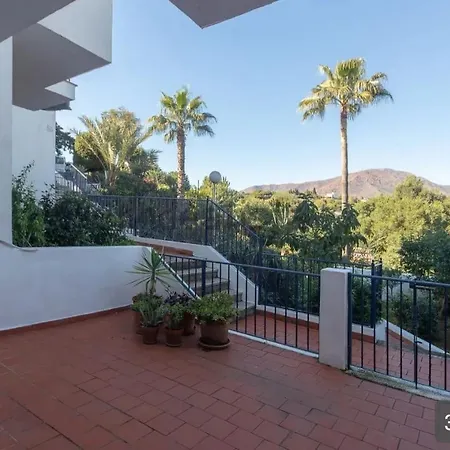 3 Min Walk To Pool 3br