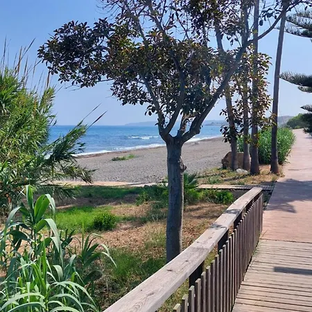 3 Min Walk To Pool 3br Apartment Estepona